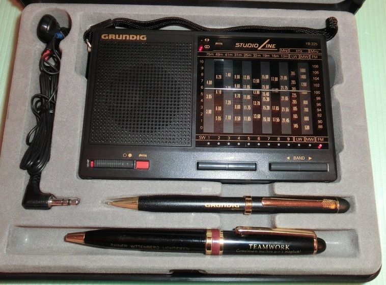 Grundig Yacht Boy 225 (YB 225)